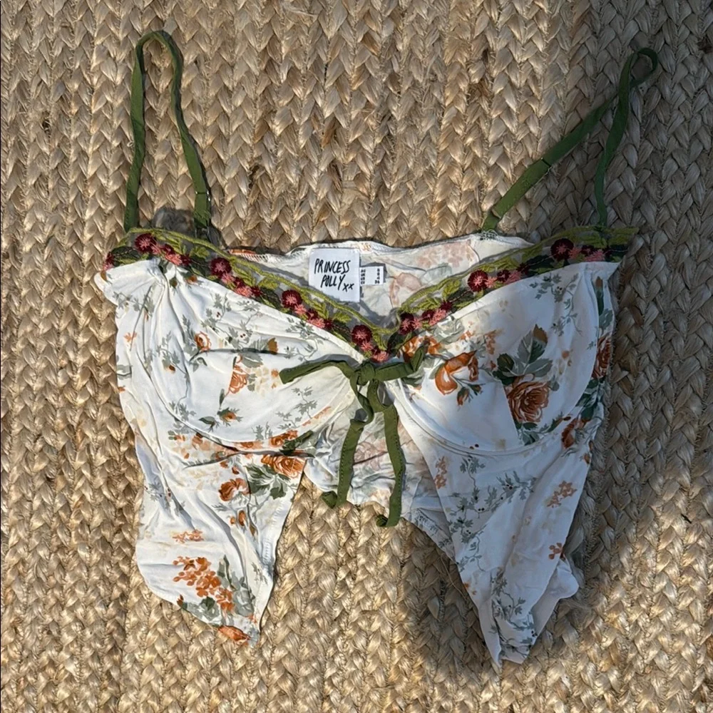Princess Polly Floral Corset with Green Accents - Picture 1 of 3